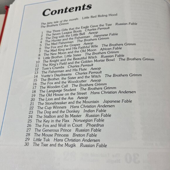 366 and more Fairy Tales copyright 1986 Retold by Gianni Padoan - Collectible Ch - Picture 3 of 7